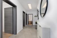 3 Bedroom Apartment Ivana with private parking, Punat - B&B Punat