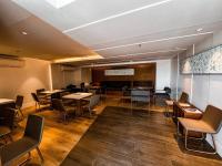 Staycation Lakefront Acacia - Chambres d’hôtes Manille