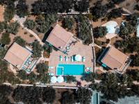 Pantazi Cottage Bee- Private Stay with Shared Pool - B&B Aghios Nikolaos