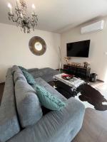 Thermal Forest Apartment - Ferienwohnung Kiskunhalas