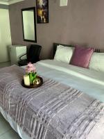 Paradise Guest House - B&B Roodepoort