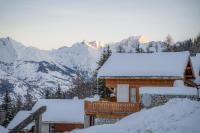 La vue du Roi - Detached chalet (6p). 3 bedrooms and 2 bathrooms. In the centre of Vallandry, with a beautiful view - B&B Landry
