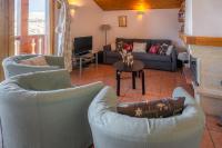 La vue du Roi - Detached chalet (6p). 3 bedrooms and 2 bathrooms. In the centre of Vallandry, with a beautiful view - B&B Landry