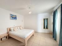 Almond Deluxe Home - Fira Center - Chambres d’hôtes Synterína