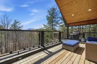 Relaxing Cabin Hot Tub Game Room Near Attractions - B&B Sevierville