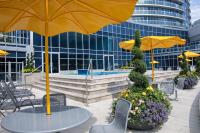 Panoramic Lakeview Resort Living 3BDR with Gym, Pool, Free parking - B&B Toronto