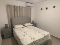 Lujoso apartamento con jacuzzi y gimnasio - B&B Jacagua