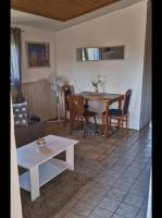 Apartment 1 OG mit Meer und Bergblick - Ferienwohnung Nin