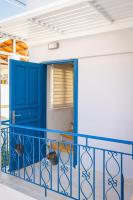 Pythagoreio Blue Street Upper Floor Apartment - Bed and Breakfast Pythagóreio