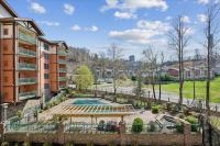 Baskins Creek 206 - Bed and Breakfast Gatlinburg
