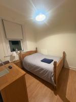 Bankside Ap2 - 1 En-Suite in Central - Free Parking - Chambres d'hôtes Wick
