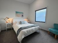 Corner House - Walk to Waterfront & CBD - Chambres d’hôtes Geelong