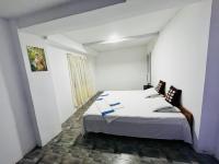 Erin Villa Galaha - B&B Pupuressa