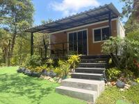 Moon Jungle Bungalows - B&B Ban Maduea Wan