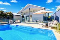 Endless Summer Sawtell - Luxe Beach Escape with Pool - B&B Sawtell