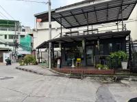 S Hostel Sukhumvit 48 - B&B Bangkok