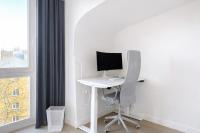 Design Penthouse with Private Sauna & Sunset Balcony - Ferienwohnung Tallinn