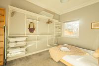 Cozy Home Close to Queens Hospital with High Speed WiFi and Tumble Dryer - Chambres d'hôtes Romford