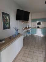 Studio spacieux avec piscine et parking - Bed and Breakfast Cayenne