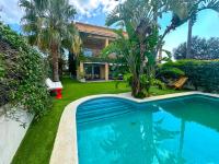 Villa Rocamar by Hello Homes Sitges - B&B Sitges