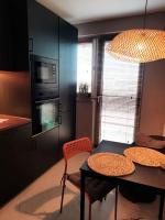 Sunny Boho Apartment with Balconies - B&B Breslavia
