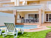Moradia Islândia com 4 quartos e piscina privada - Bed and Breakfast Vilamoura