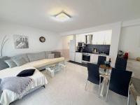 Evans Realty CG 2 Linea Playa Centro Boliches - Bed and Breakfast Fuengirola