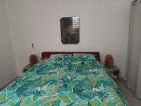 Charmant appartement en bas de villa - B&B Sainte-Luce