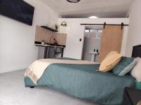 284 On Circular 1 - B&B Port Elizabeth
