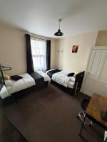 Spacious 3-bedroom house on Wordsworth Road - Ferienwohnung Nottingham