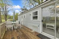 Premium Cabin with Pasture Views & Private Hot Tub - Chambres d’hôtes Stanton