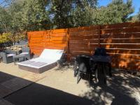 Le Cocon en pierre au coeur du Verdon et son spa en supplément gîte "Le Repos Des Chênes" - B&B Régusse