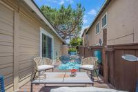 Sweet Clementine by the Sea- New Listing - B&B Oceanside