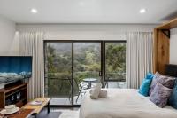 Lantern 05 - Balcony - B&B Thredbo