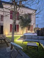 Grande maison de ville entre terre et mer avec Jacuzzi - B&B Malestroit