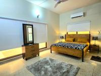 Crimson Door Suite, Islamabad - Bed and Breakfast Islamabad