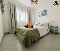 VolKKanrentals Casa Lila Seafront House - B&B Guatiza