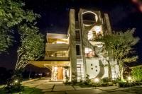 W Star - B&B Dongshan