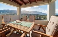 SunKeramos Retreat - "Free" Heated Pool Private Villa - B&B Filakí