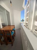 Apartamento en Paseo Marítimo de Barbate con plaza de garaje opcional - Chambres d’hôtes Barbate