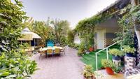 Happiness Farm - B&B Hatta