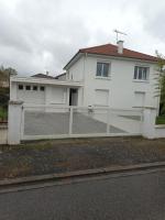 Comfortable studio dans une maison au calme - B&B Bellerive-sur-Allier
