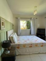 Apartamento de 1 dormitorio con vistas a la piscina