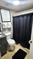 Super Cozy 2 bedroom with Fast WIFI and Queen Bed close to Downtown Houston!! - Chambres d'hôtes Houston