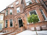 B&B Belfast - Queens Quarter Apartments - Bed and Breakfast Belfast