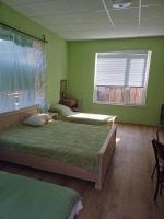 Chambre Familiale avec Salle de Bains Commune