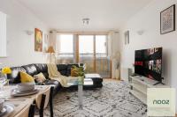Cozy 2BR Family Flat in Canary Wharf - Ferienwohnung London