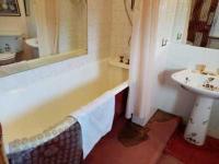 ensuite bedroom - Bed and Breakfast Dublin