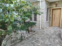 THALIA, luxury 3Br Home with Ensuite Bathrooms, just 3 minutes walk from the beach located in the prestigious Athenian Riviera - Chambres d'hôtes Athènes