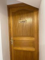 Violette - Bed and Breakfast Bazus
